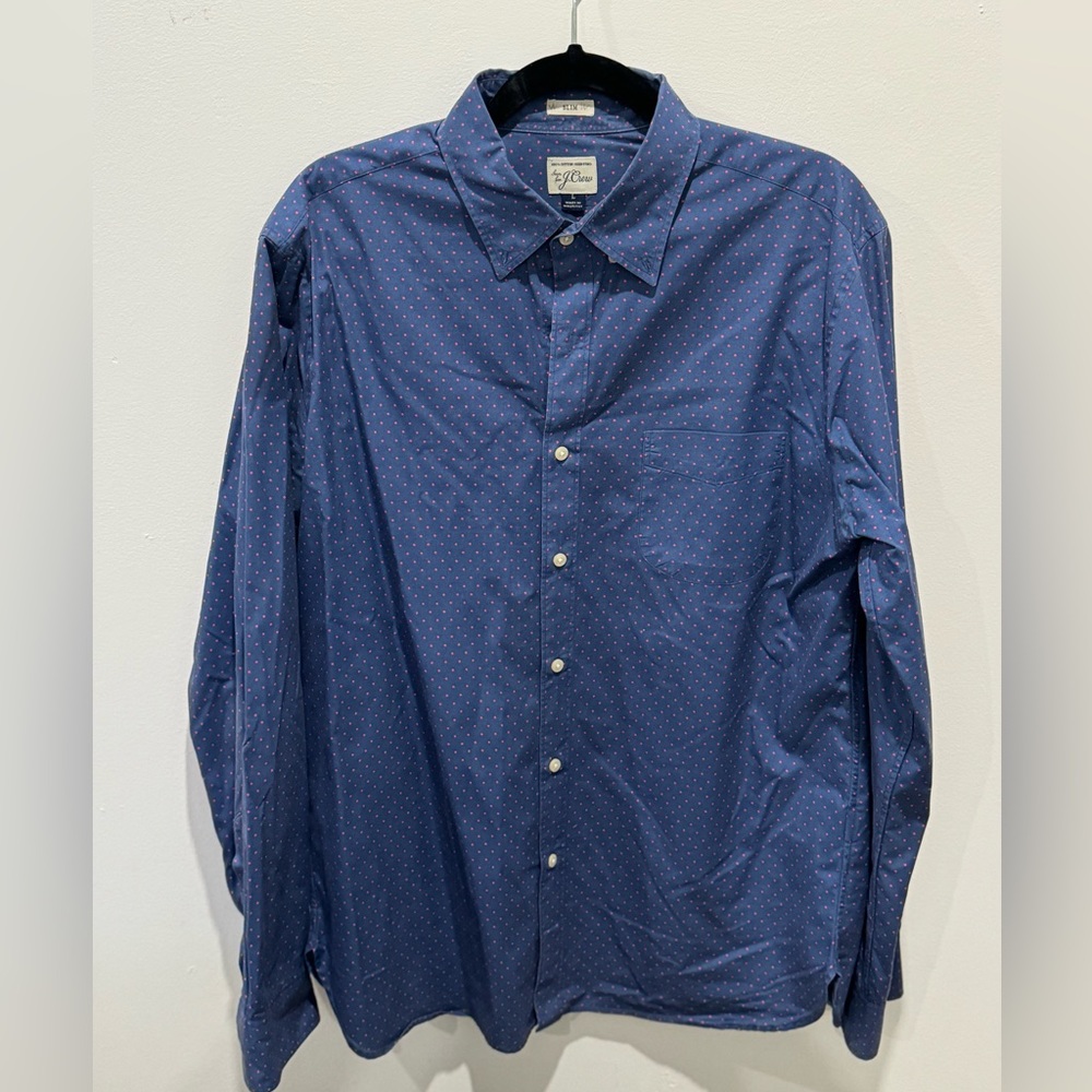 I. Crew Slim-Fit Cotton Button-Down in Blue with Red Polka Dots - Men’s (L)